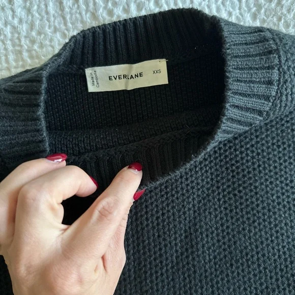 Everlane Women's Black Crew Neck Oversized Organic Cotton Sweater - Picture 3 of 4